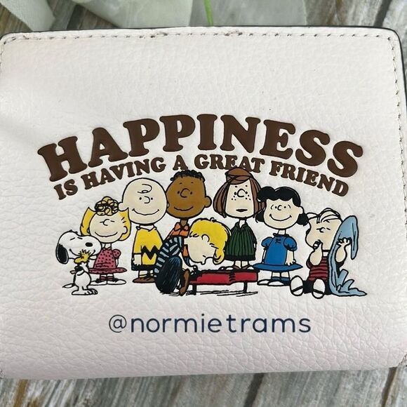 Coach X Peanuts Leather Snap Wallet Bag Purse - Picture 2 of 10